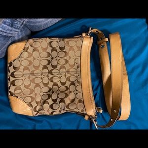 Authentic Coach crossbody